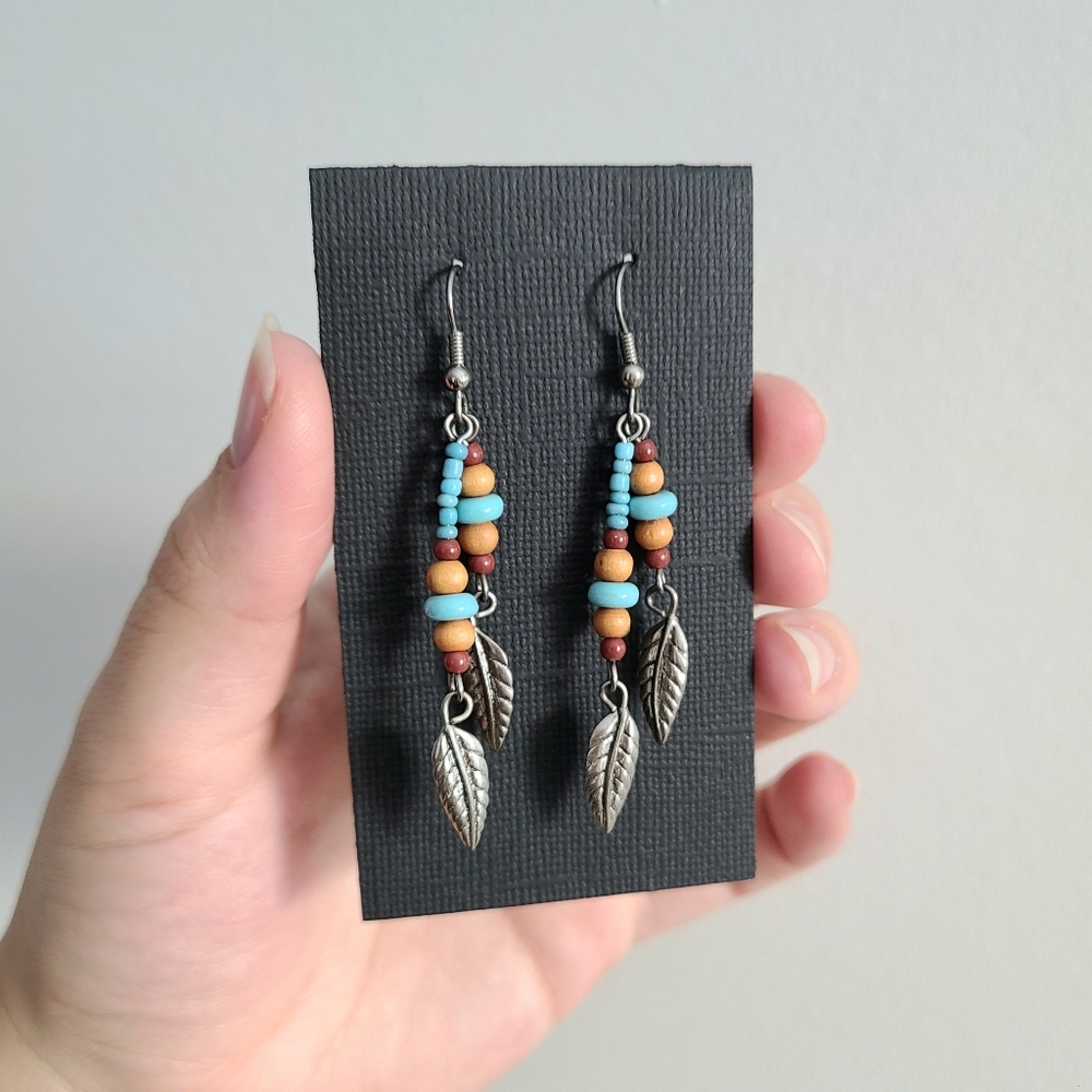 ✨2/$15-Silver Feather Earrings